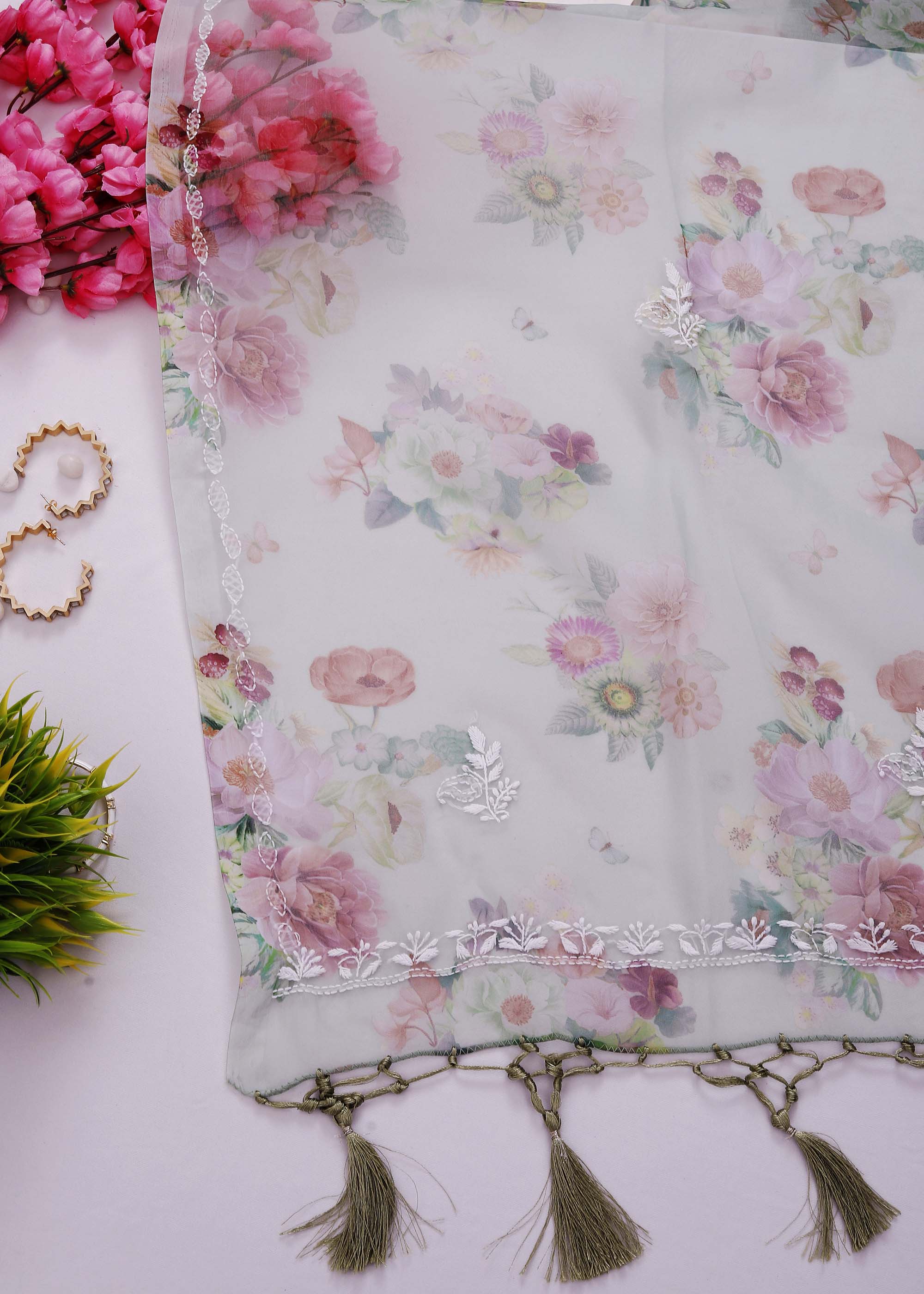 Green Color Organza kurta & dupatta material with Chikankari work