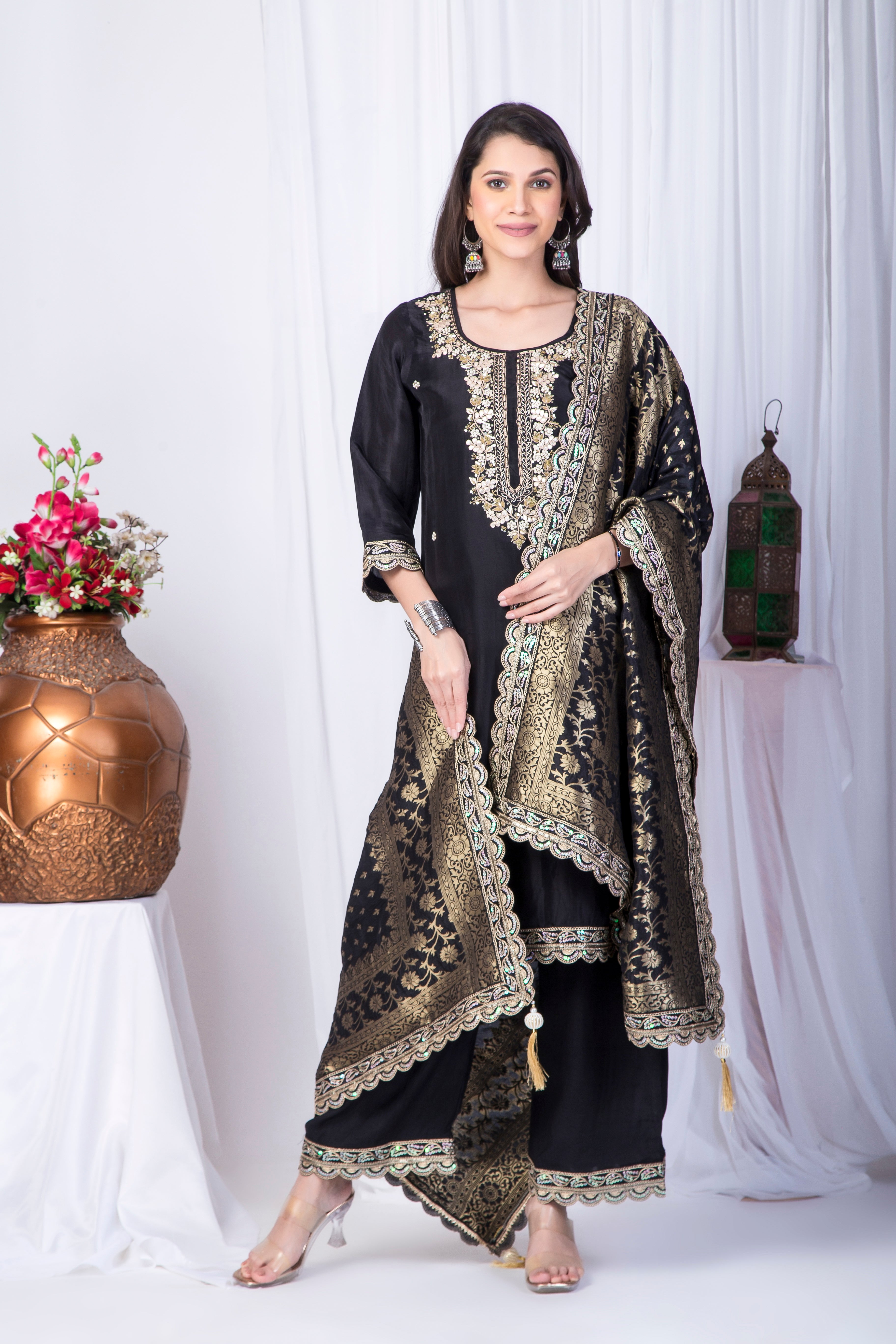 Black Pure crepe silk Suit set with Zardosi work