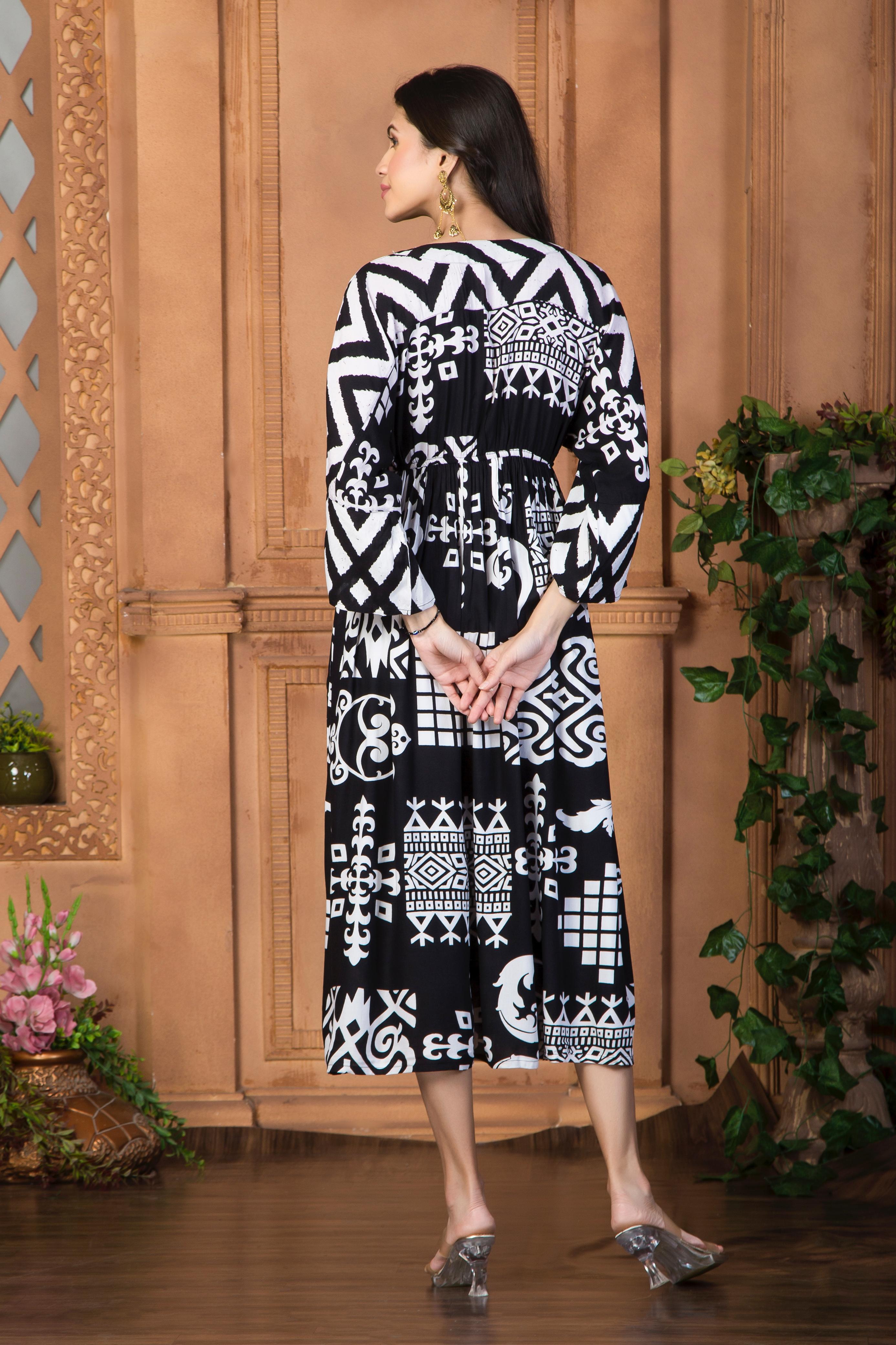 Black and White Graphic Print Cotton Midi Dress