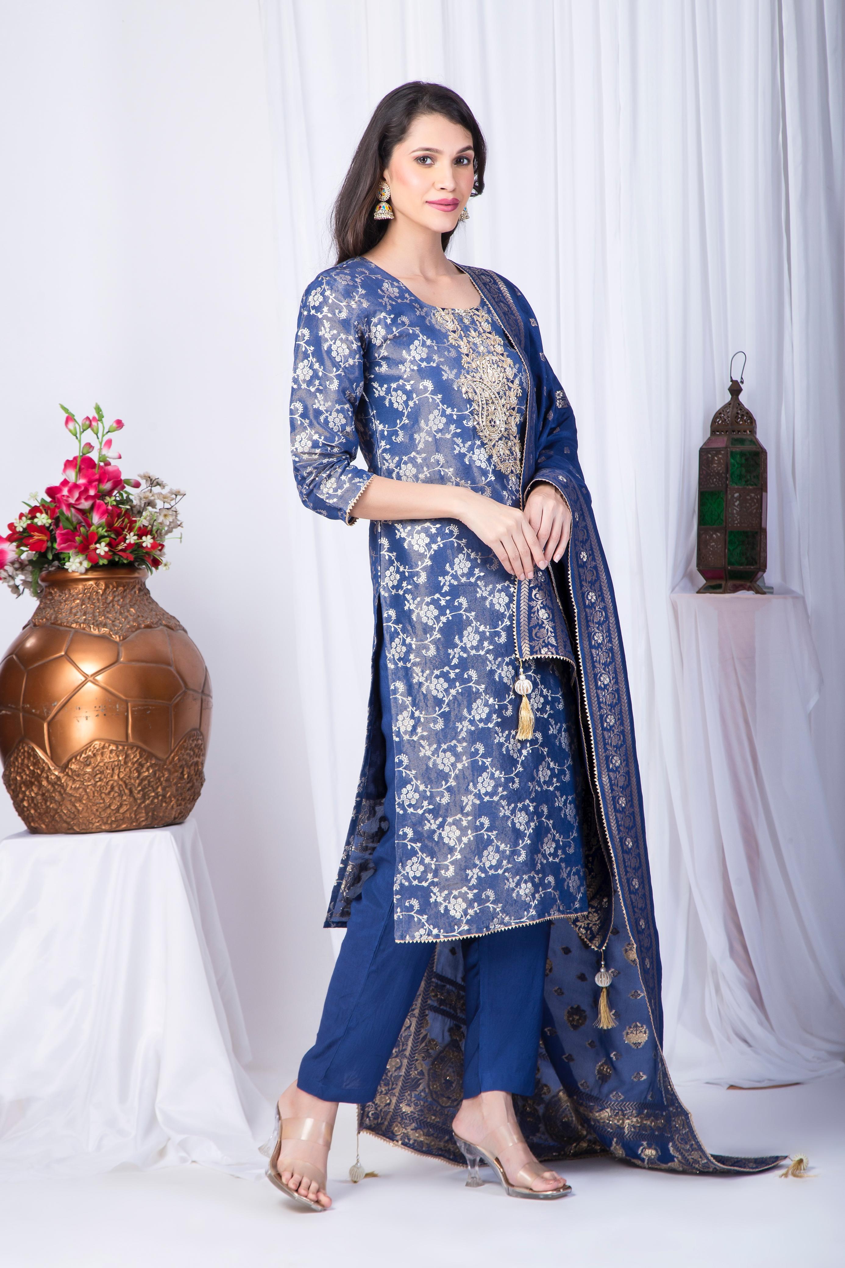 Jacquard silk shimmer suit set with handwork