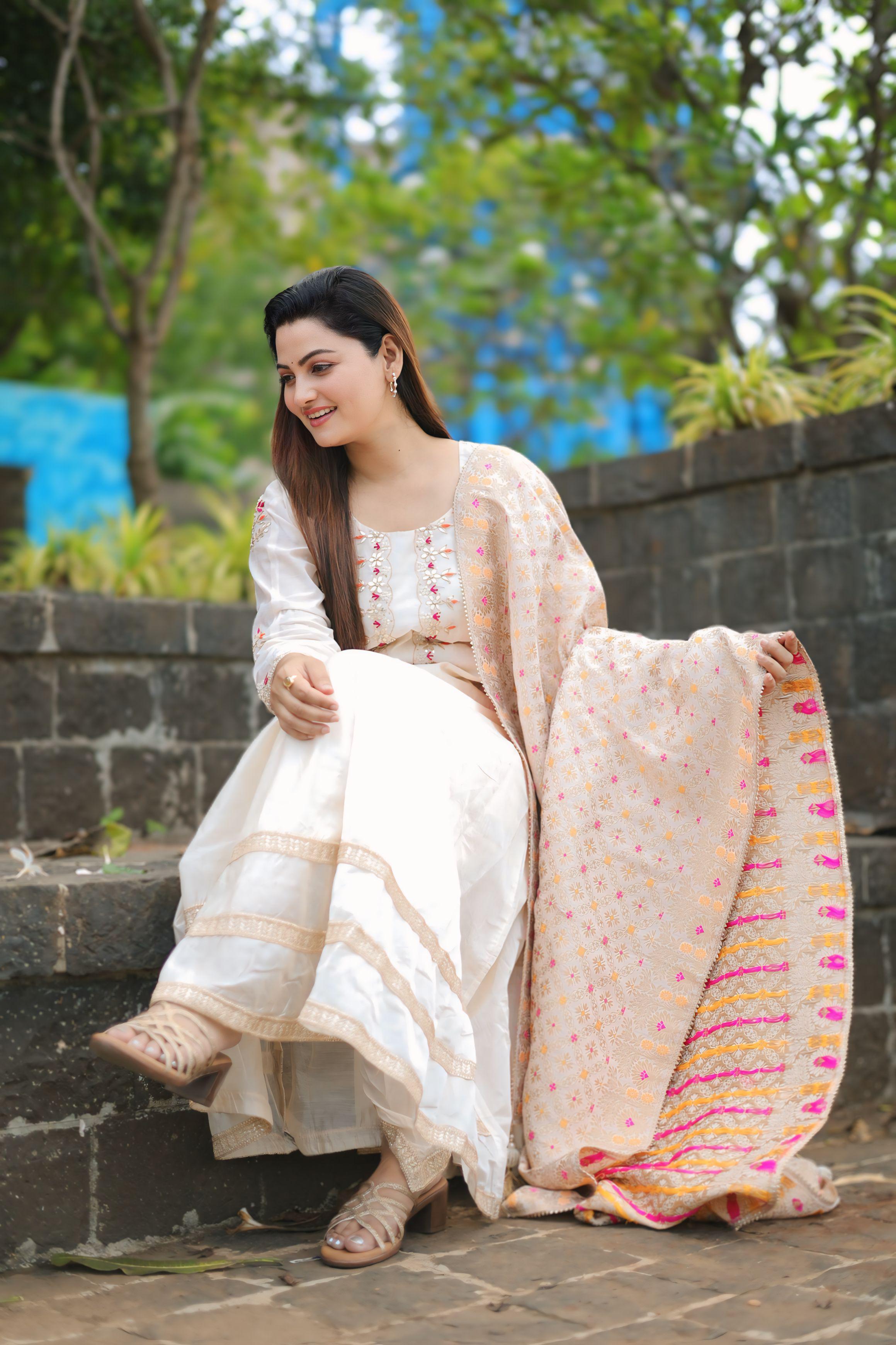 Off-White Chanderi Anarkali suit set