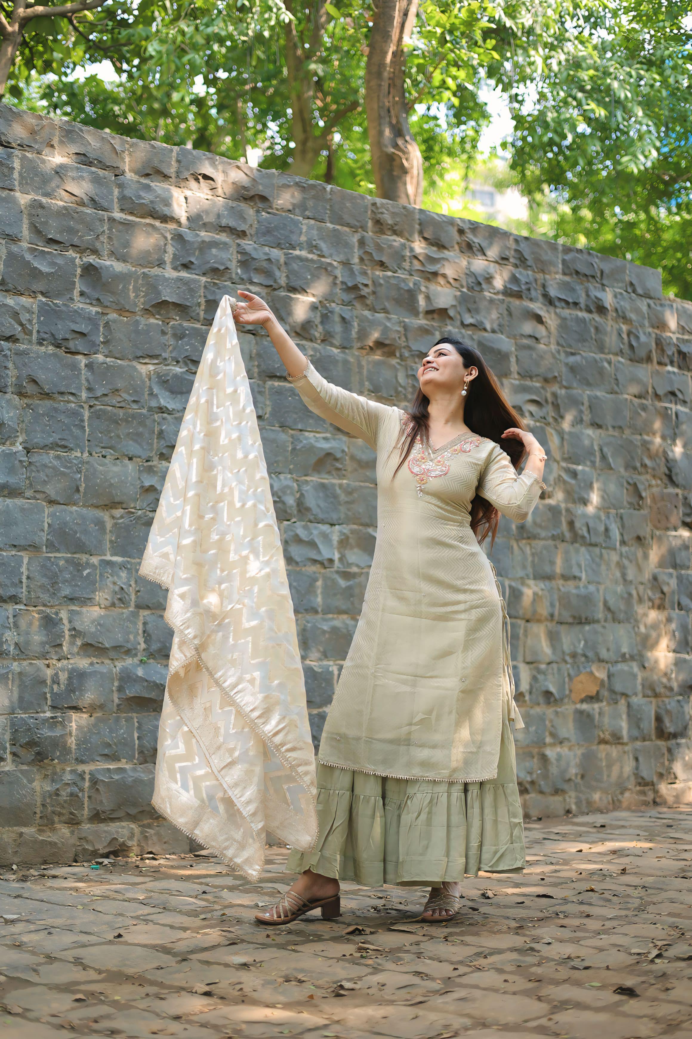 Beige Tissue suit set with wide palazzo pants