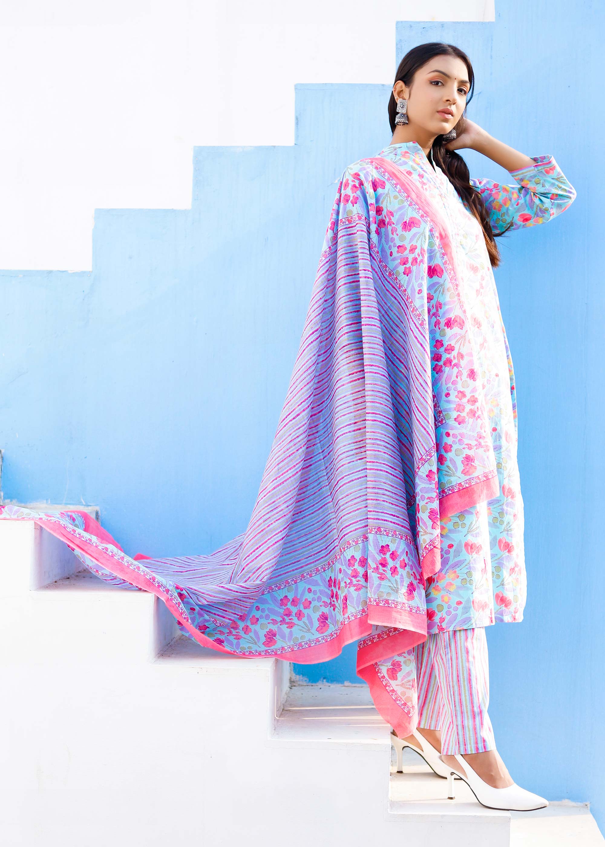 Blue & pink Cotton printed 3 piece Suit Set