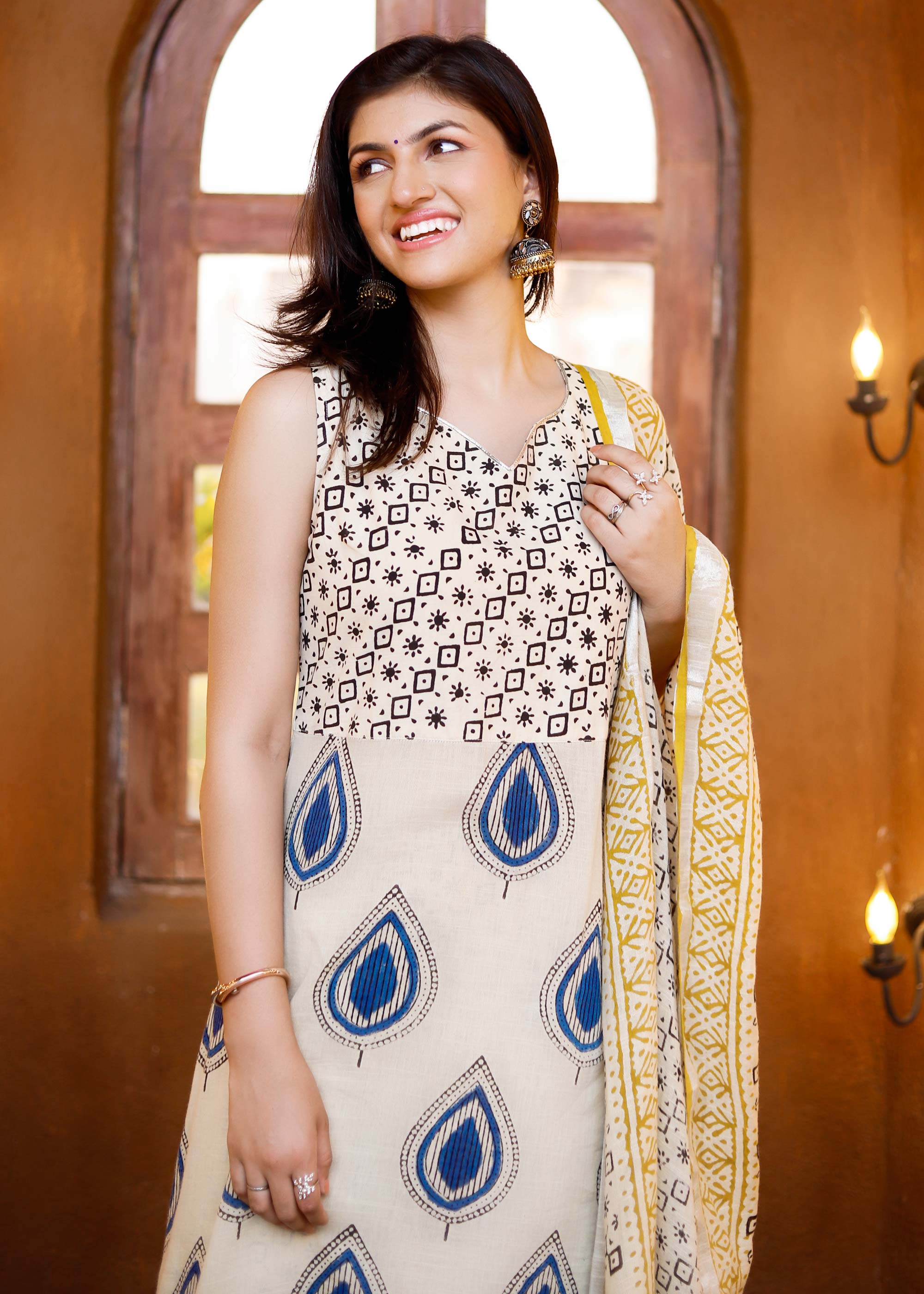 Offwhite block print palazzo suit set