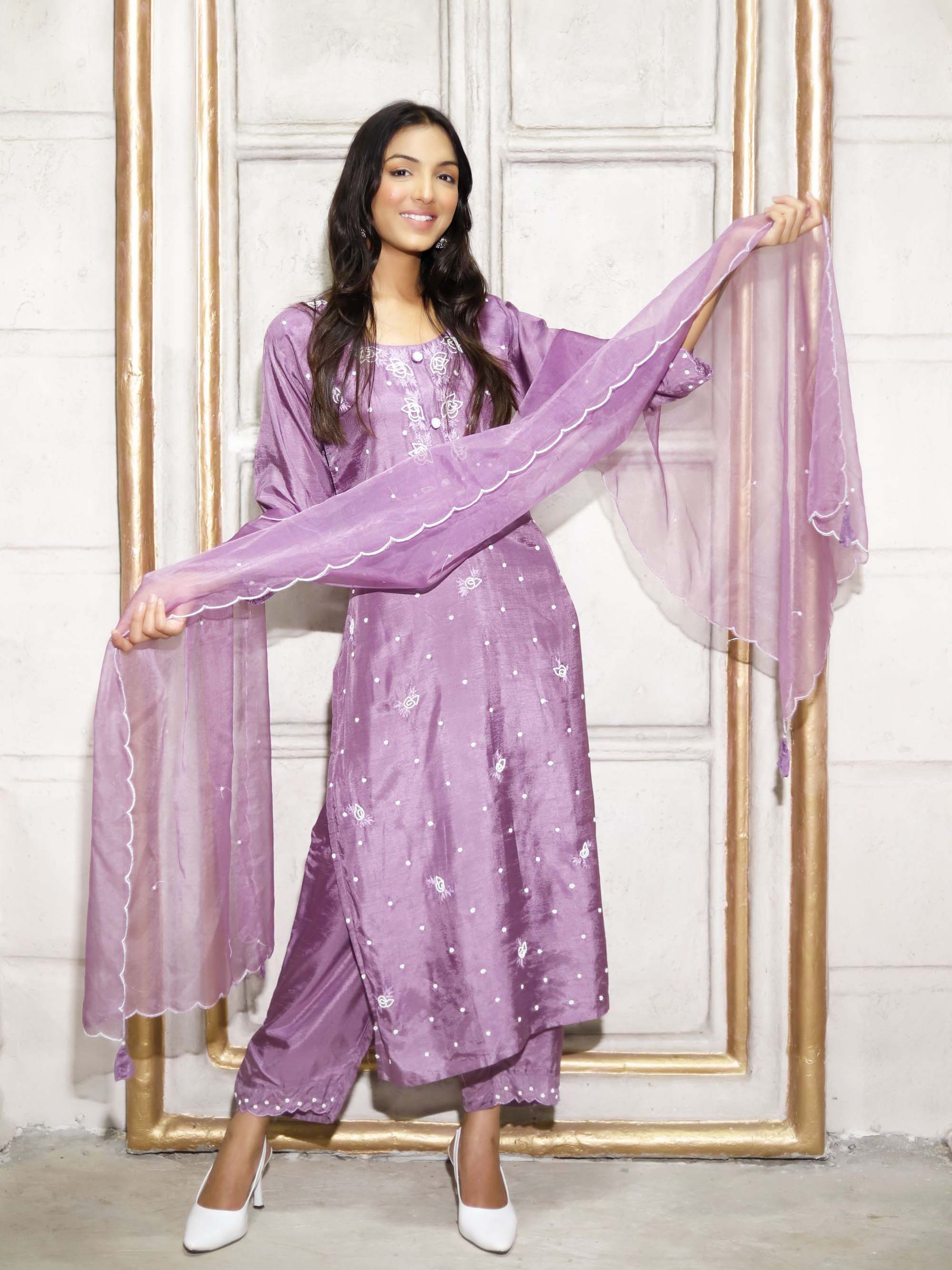 Purple 3 piece Taw silk emboridered Suit set