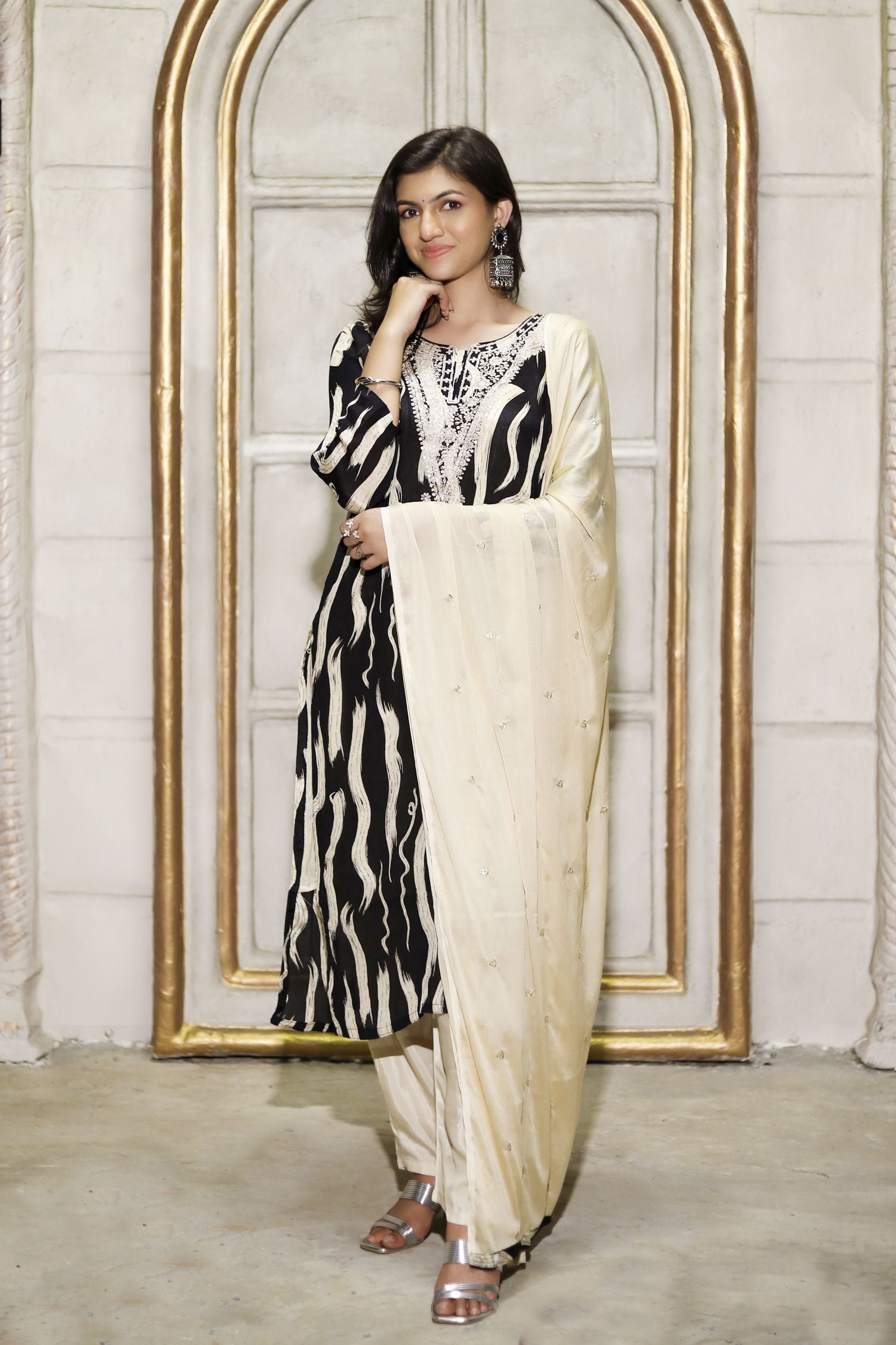 Black & Beige 3 piece Suit set