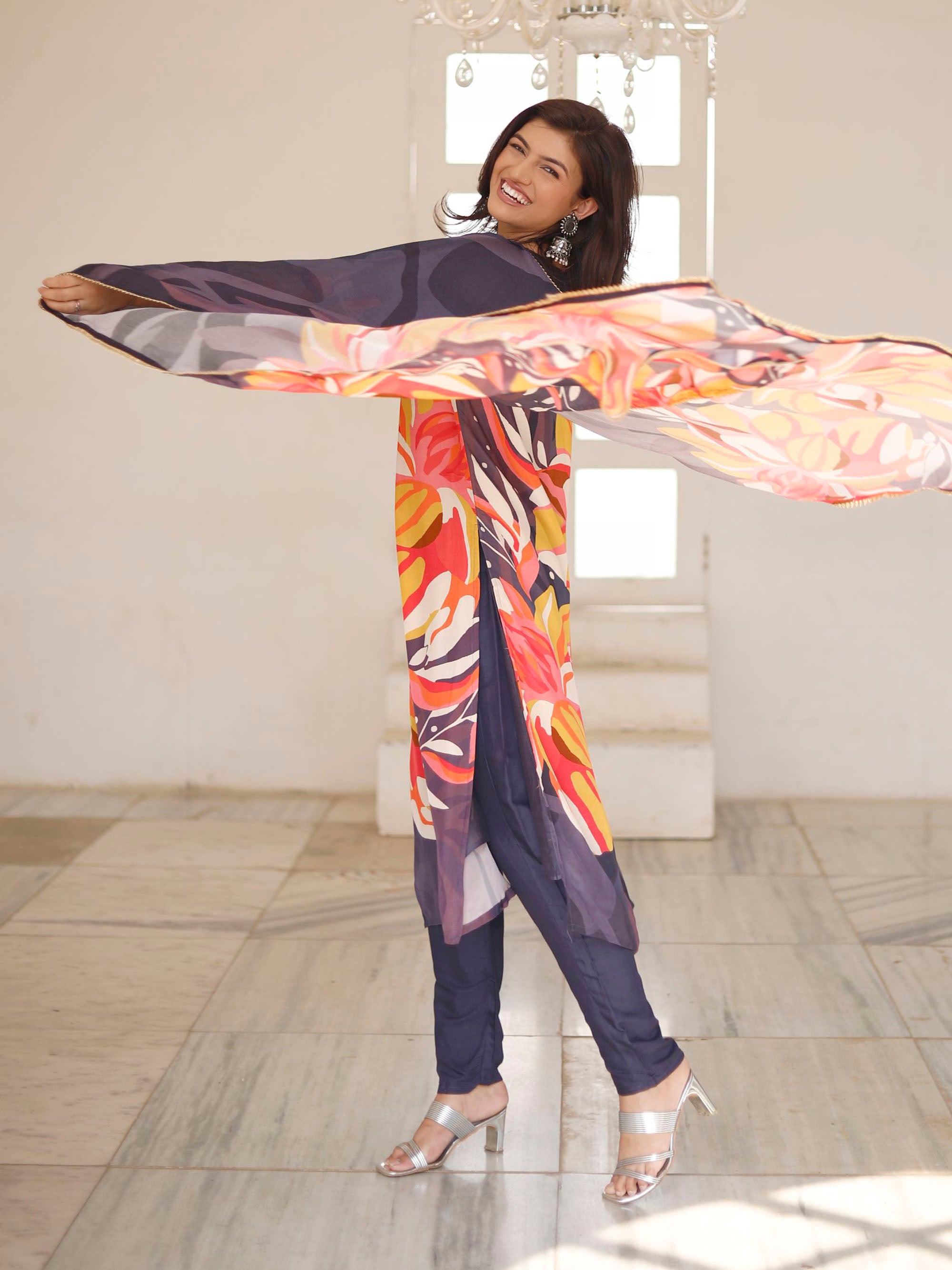 Floral Muslin 3 piece Suit set