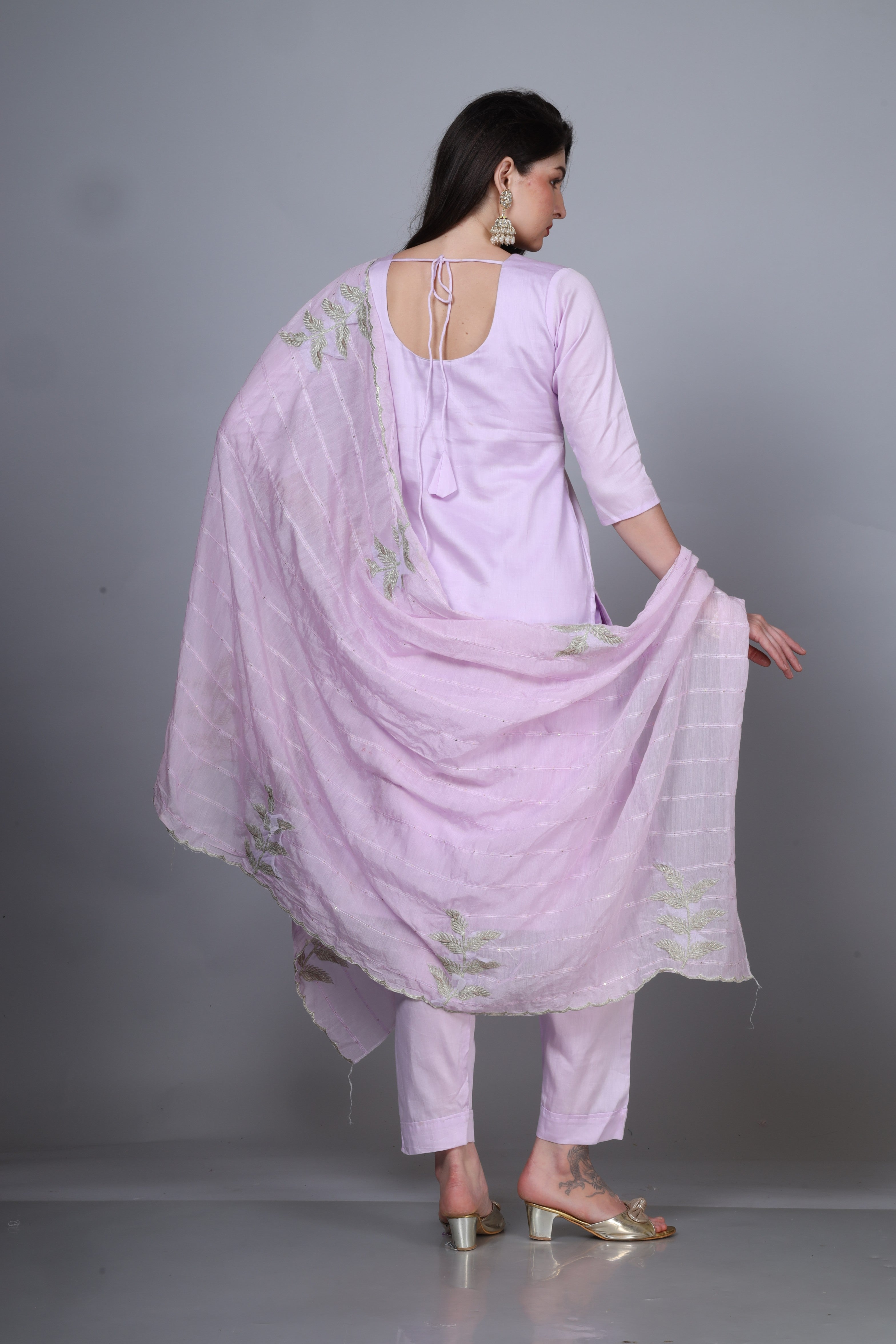 Pastel Jaam cotton zari work suit set with muslin dupatta