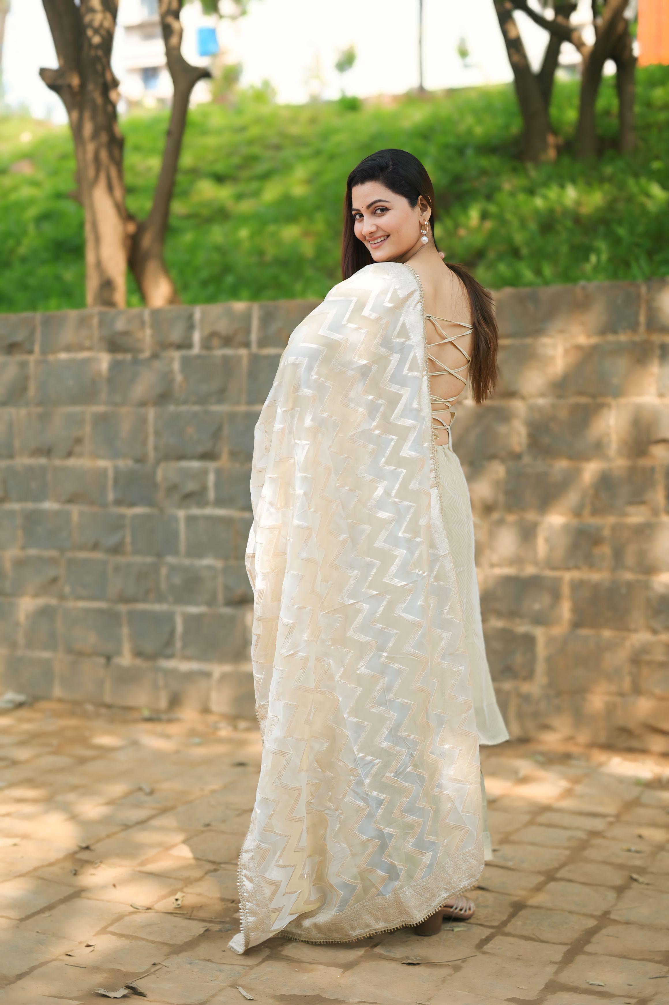 Pure Tissue Weaving Top, featuring fancy neck dabka work and a double-shaded jacquard bottom